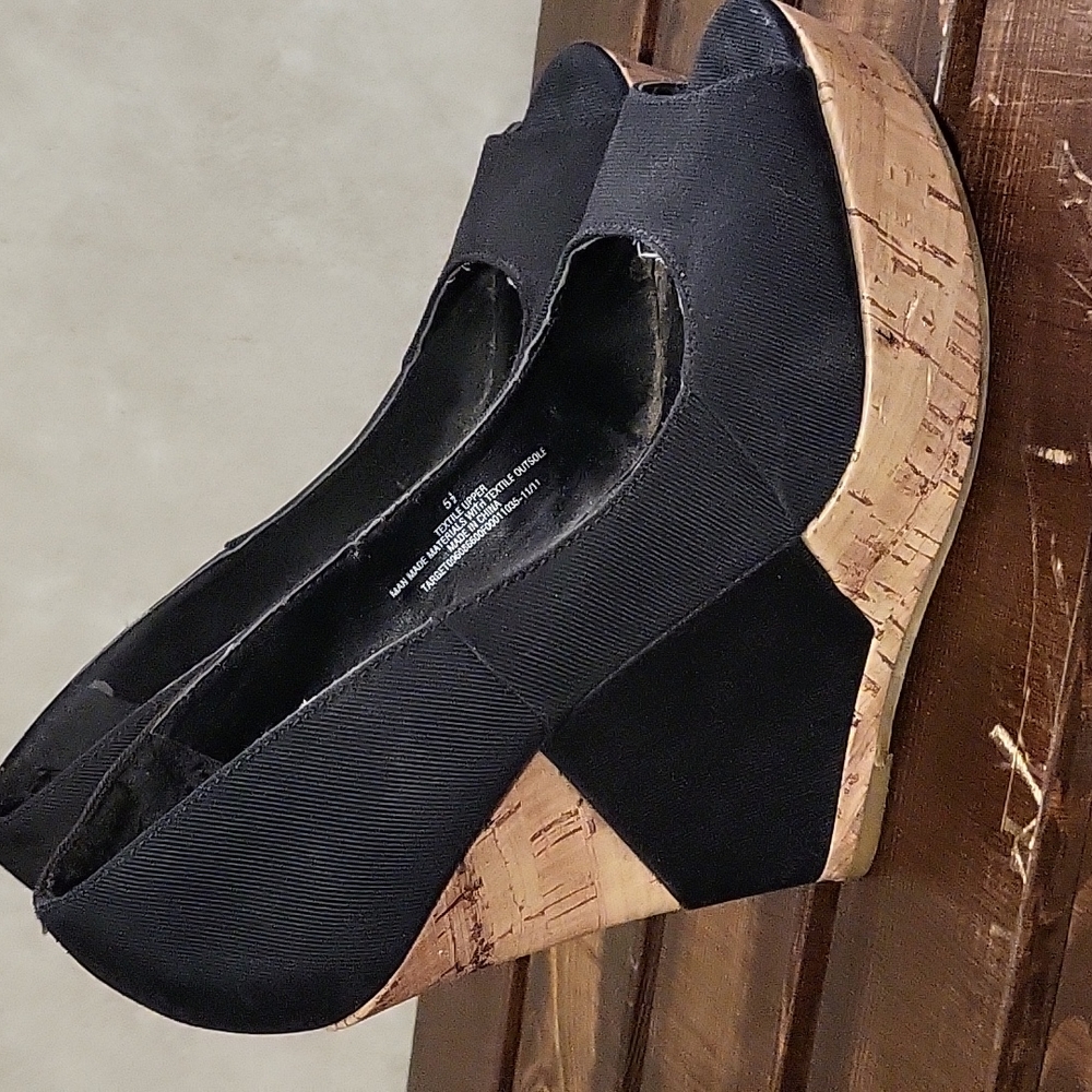 Wedges - Picture 2 of 2